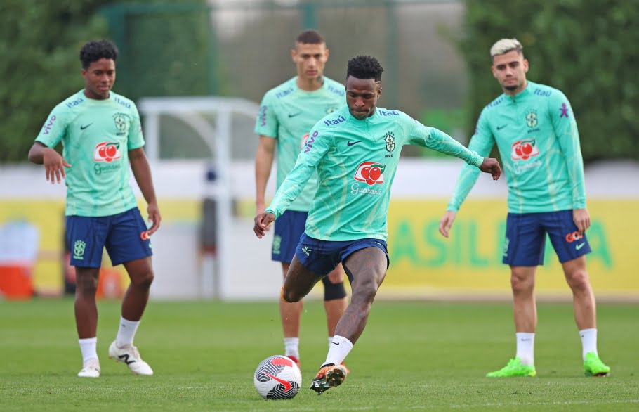 Brasil x Inglaterra: Dia de estreias na Seleção Brasil x Inglaterra: Dia de estreias na Seleção