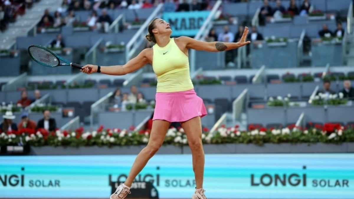 Sabalenka leva susto mas avança às oitavas do WTA 1000 de Madri Sabalenka leva susto mas avança às oitavas do WTA 1000 de Madri