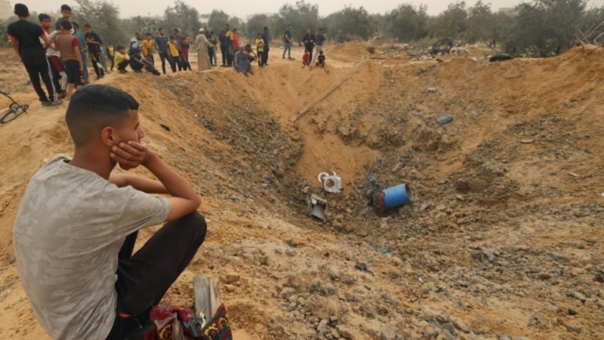 Israel prossegue com bombardeios em Gaza