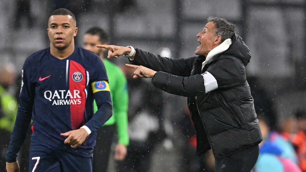 Luis Enrique retruca favoritismo do PSG e ataca imprensa: ‘Não sabem quase nada’ Luis Enrique retruca favoritismo do PSG e ataca imprensa: ‘Não sabem quase nada’