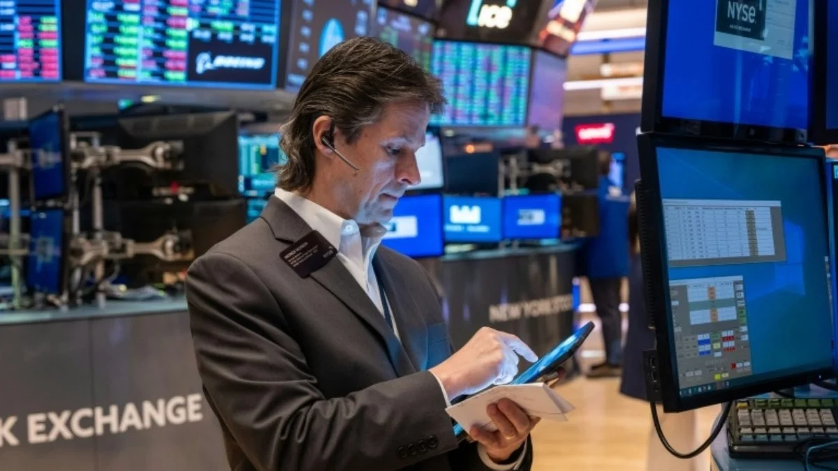Wall Street fecha com resultados mistos sem conseguir se recuperar pela 5ª sessão seguida