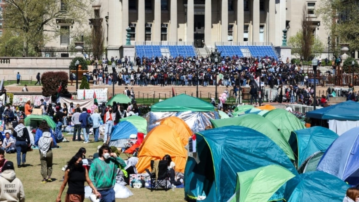 Manifestações pró-palestinos aumentam a tensão em universidades americanas Manifestações pró-palestinos aumentam a tensão em universidades americanas