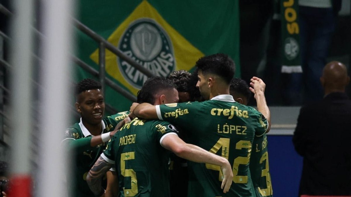 Palmeiras estreia no Brasileirão contra o Vitória