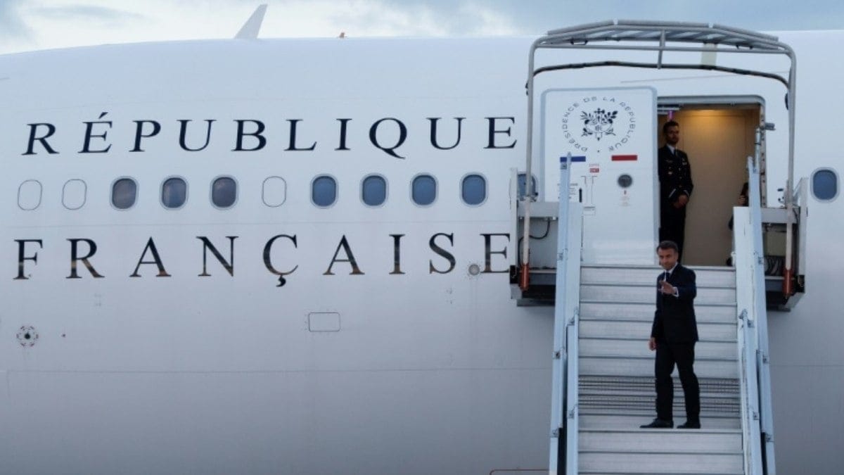 Macron visita Nova Caledônia para tentar restaurar a calma após distúrbios Macron visita Nova Caledônia para tentar restaurar a calma após distúrbios