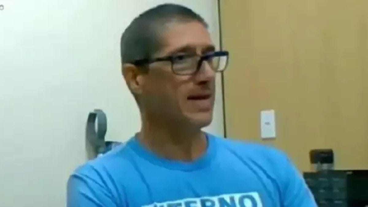 Ronnie Lessa cita plano para matar Freixo e grana em morte de Marielle Ronnie Lessa cita plano para matar Freixo e grana em morte de Marielle