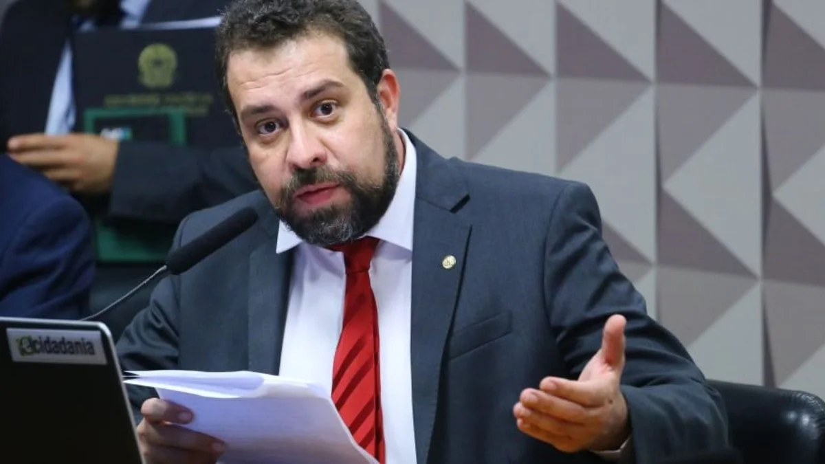 Boulos se torna réu por chamar Weintraub de imbecil