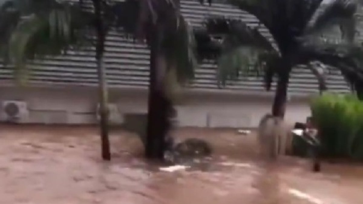 Lula irá ao Rio Grande do Sul após temporais no estado Lula irá ao Rio Grande do Sul após temporais no estado