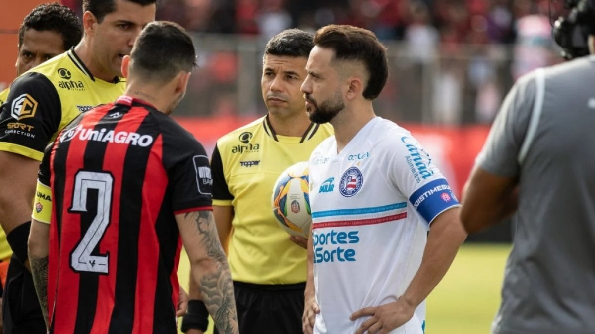 Bahia e Vitória apoiam paralisação do Brasileirão Bahia e Vitória apoiam paralisação do Brasileirão