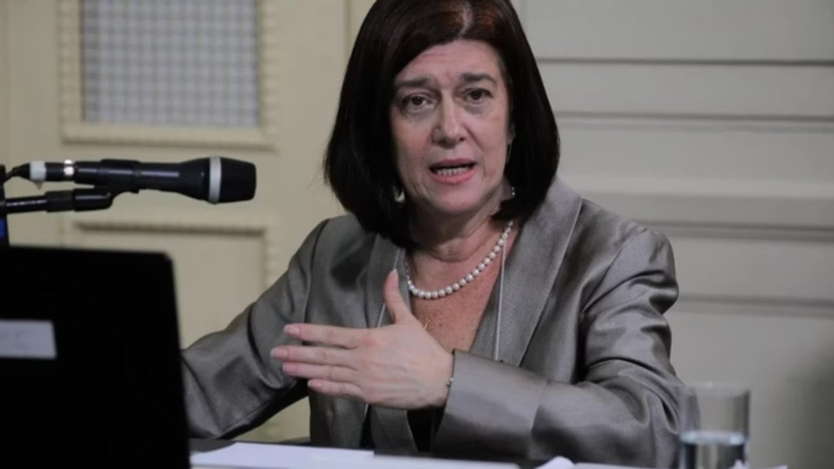Magda Chambriard assume a presidência da Petrobras na sexta-feira Magda Chambriard assume a presidência da Petrobras na sexta-feira