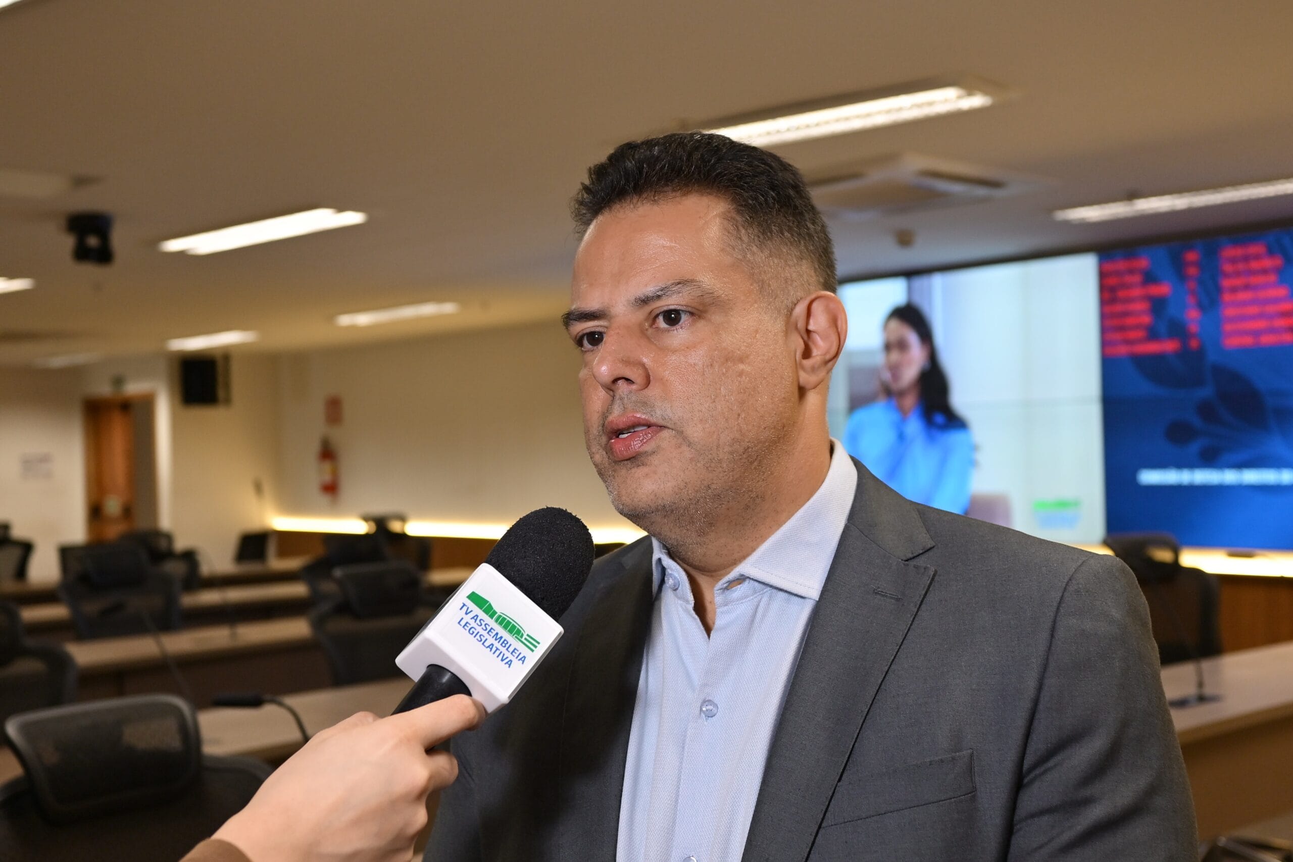 Deputado convoca sociedade a participar do Dia Livre de Impostos Deputado convoca sociedade a participar do Dia Livre de Impostos