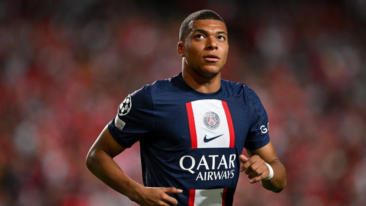 Indireta para Mbappé? Técnico do PSG dá recado forte ao falar de final Indireta para Mbappé? Técnico do PSG dá recado forte ao falar de final