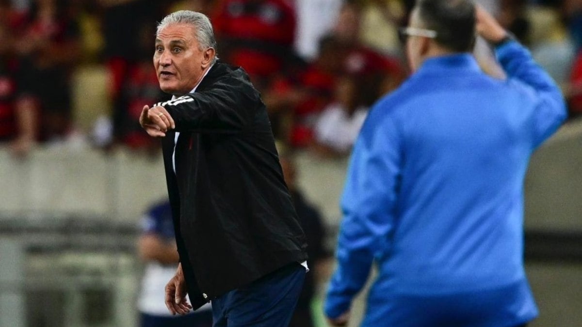 Tite elogia atuação do Flamengo e destaca pressão na saída de bola Tite elogia atuação do Flamengo e destaca pressão na saída de bola