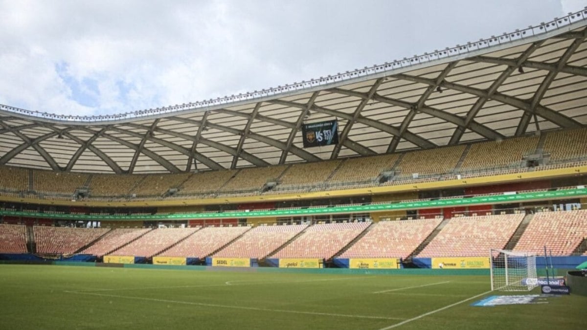 Amazonas x Santos pela Série B do Brasileiro Amazonas x Santos pela Série B do Brasileiro