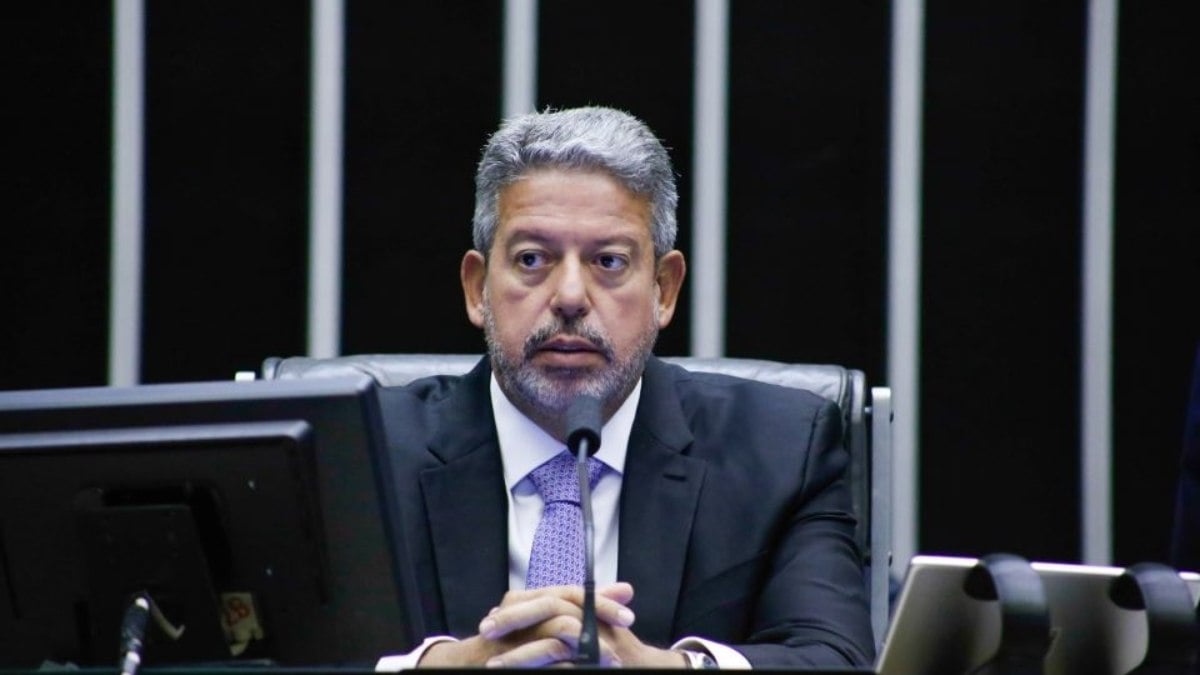 PF está há 9 meses com fortuna apreendida em casa de aliado de Lira PF está há 9 meses com fortuna apreendida em casa de aliado de Lira