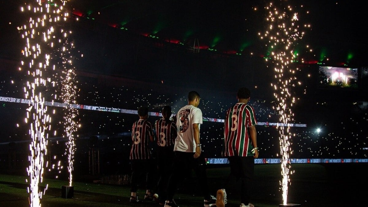 Apresentação de Thiago Silva no Fluminense é a quarta maior da história Apresentação de Thiago Silva no Fluminense é a quarta maior da história