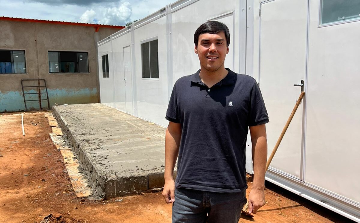 Prefeito José Délio acelera ritmo de obras em Hidrolândia Prefeito José Délio acelera ritmo de obras em Hidrolândia