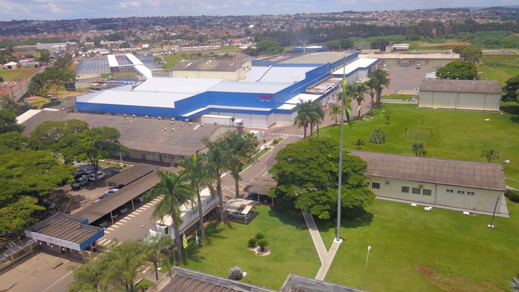 JBS tem mais de 150 vagas de emprego abertas em Goiás JBS tem mais de 150 vagas de emprego abertas em Goiás