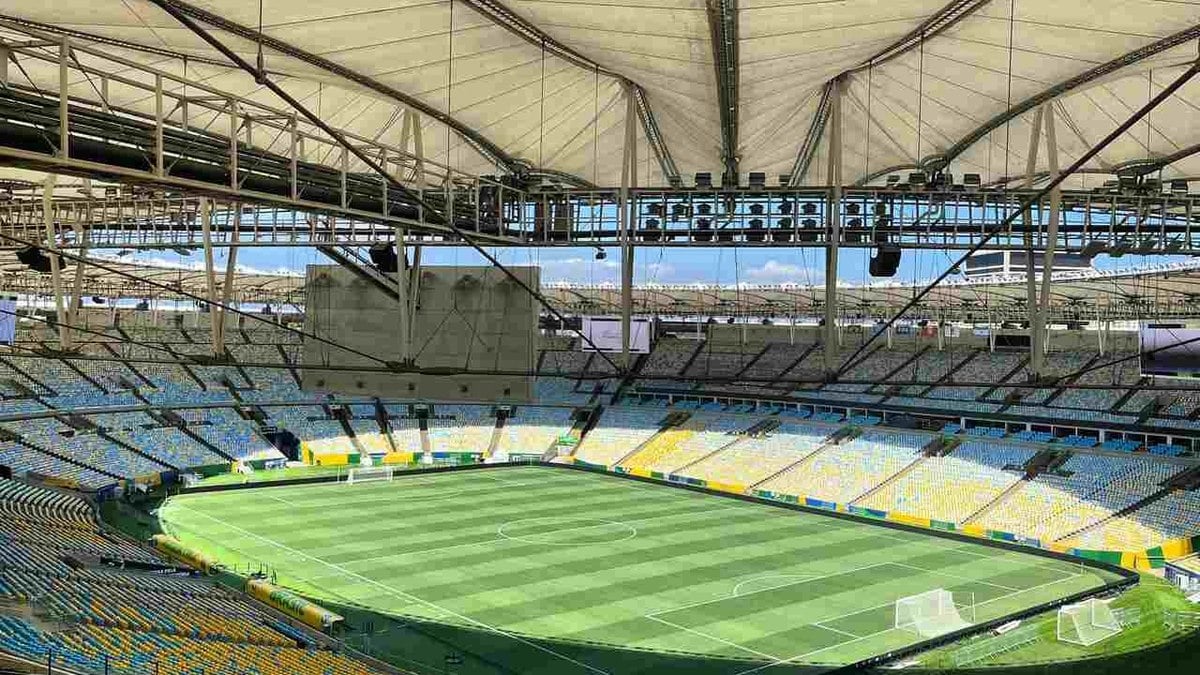 Presidente do Liverpool quer levar jogo dos Reds para o Rio; entenda Presidente do Liverpool quer levar jogo dos Reds para o Rio; entenda