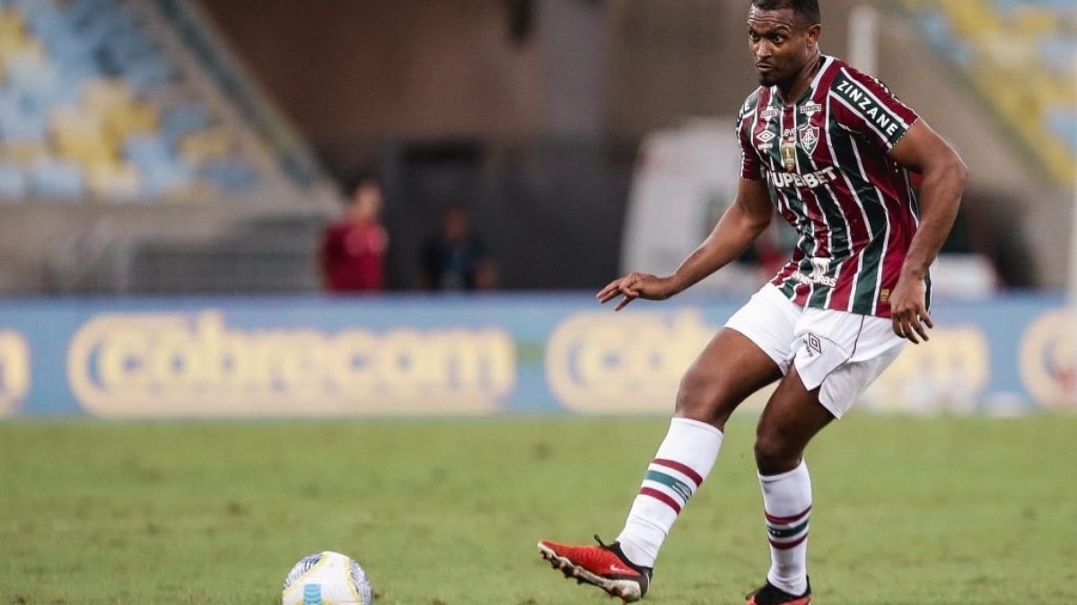 Após crise de lesões e problemas defensivos, Fluminense começa a ter boas notícias na zaga Após crise de lesões e problemas defensivos, Fluminense começa a ter boas notícias na zaga