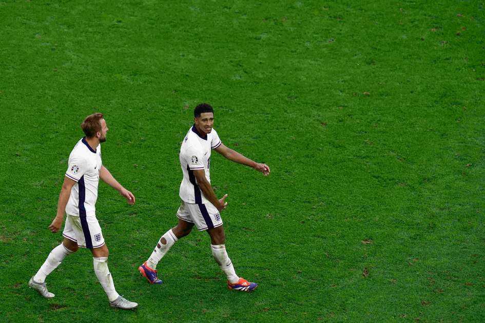 UEFA investiga Bellingham por suposto gesto obsceno em jogo com a Eslováquia na Eurocopa; veja vídeo – Jogada UEFA investiga Bellingham por suposto gesto obsceno em jogo com a Eslováquia na Eurocopa; veja vídeo – Jogada