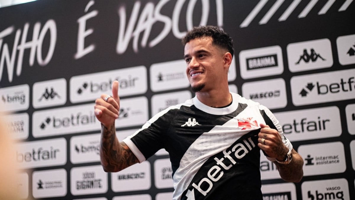 Coutinho reconhece falta de ritmo de jogo após reestreia pelo Vasco Coutinho reconhece falta de ritmo de jogo após reestreia pelo Vasco