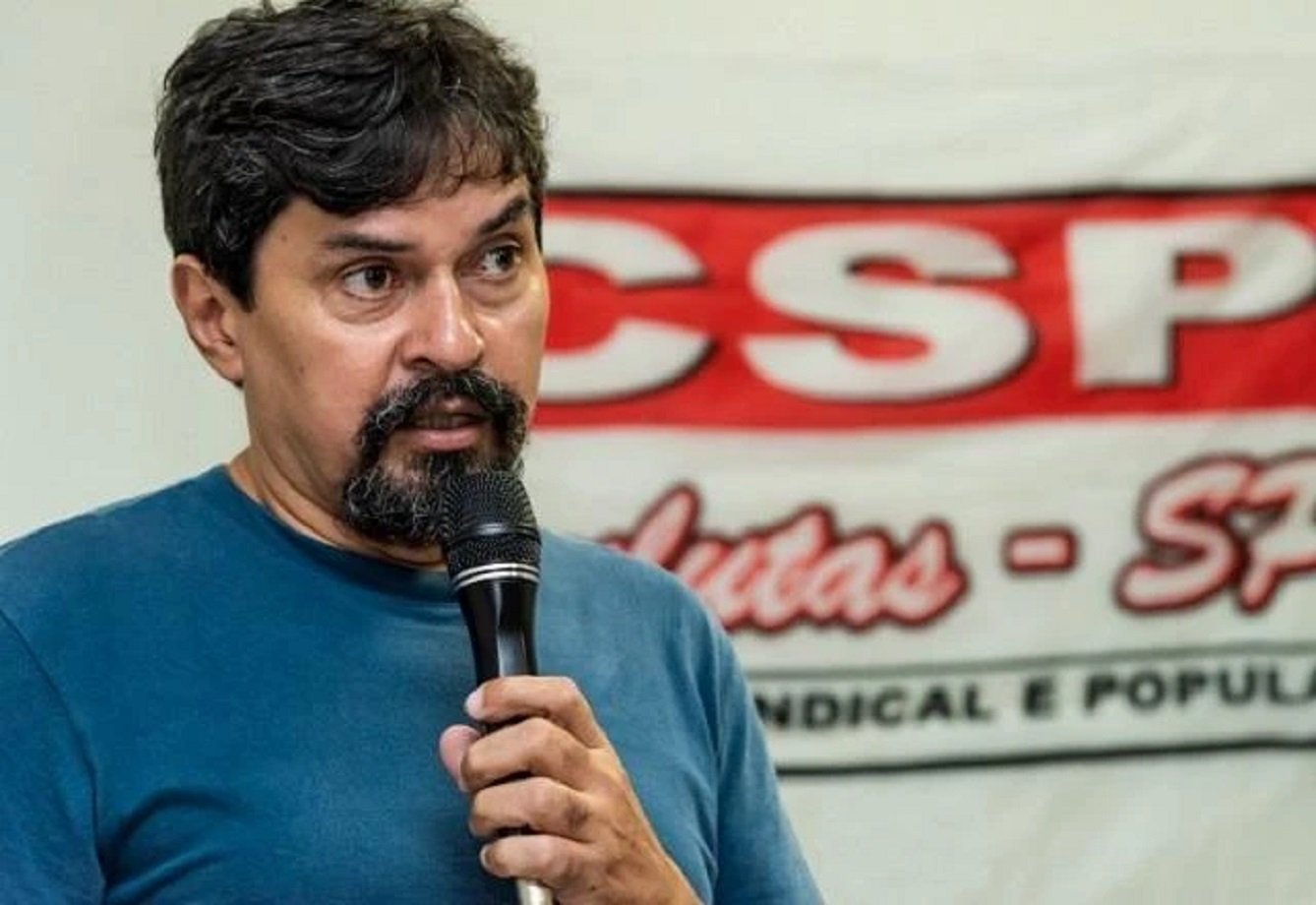 Convidado para o PL, Tarcísio nega interesse em mudar partido: 'Estou confortável no Republicanos' Convidado para o PL, Tarcísio nega interesse em mudar partido: 'Estou confortável no Republicanos'