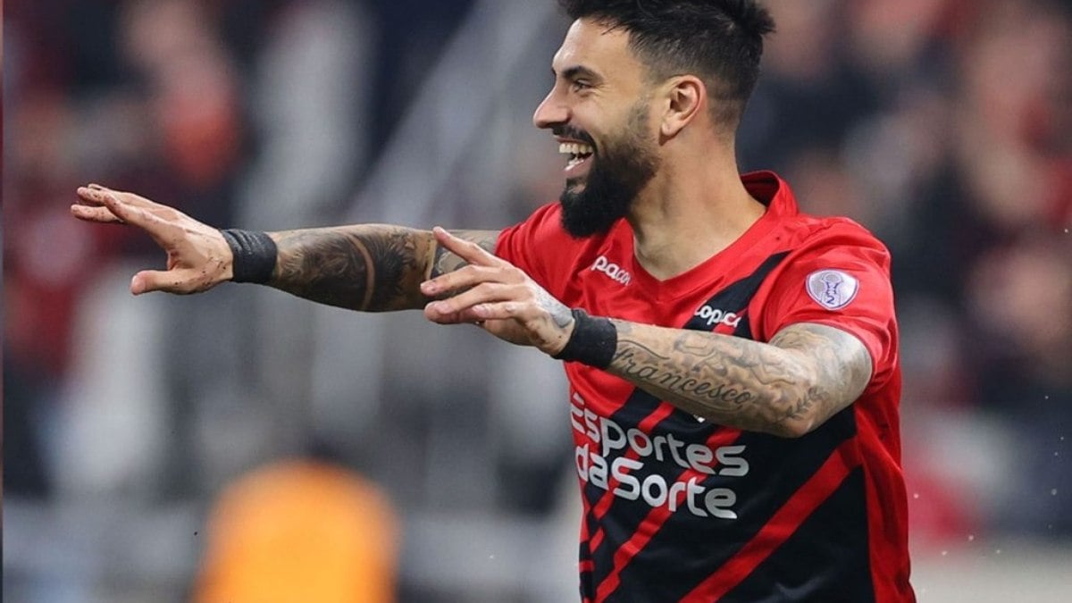 Athletico vence o Cerro e confirma vaga nas oitavas da Sul-Americana Athletico vence o Cerro e confirma vaga nas oitavas da Sul-Americana