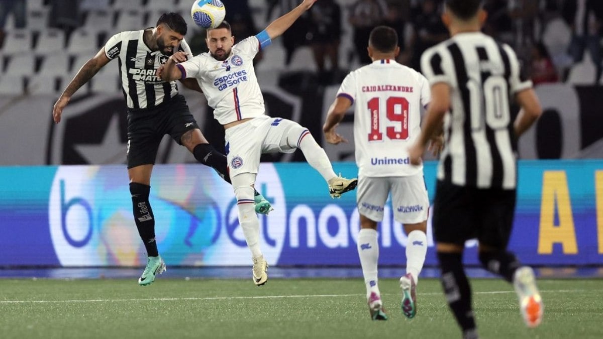 Em jogo disputado, Botafogo empate com Bahia em casa e confronto segue indefinido para a volta Em jogo disputado, Botafogo empate com Bahia em casa e confronto segue indefinido para a volta