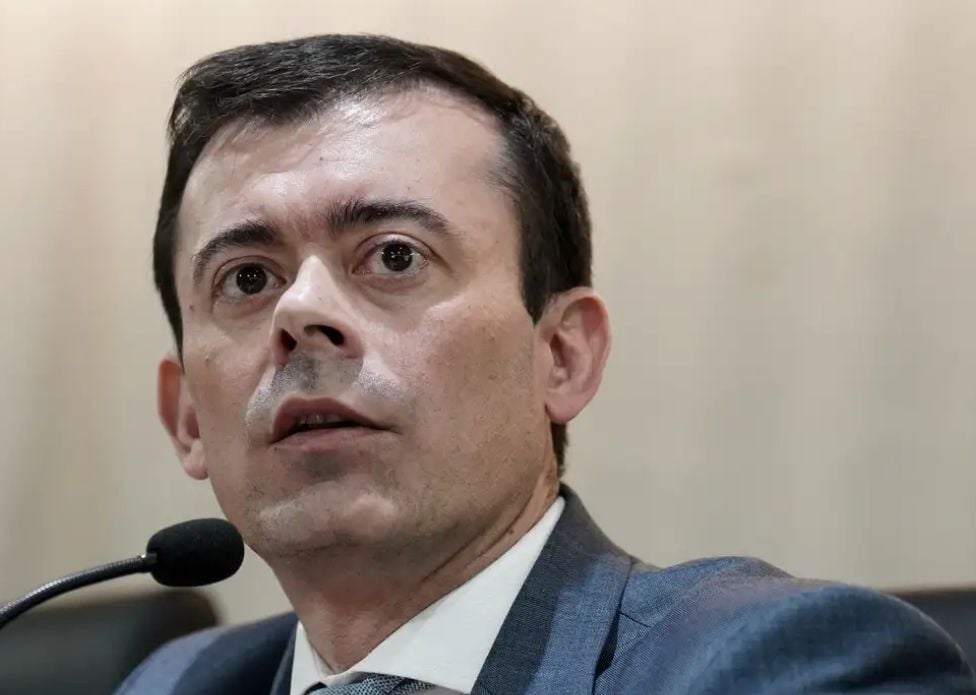 Déficit primário pode fechar o ano em torno de R$ 8 bi, diz secretário Déficit primário pode fechar o ano em torno de R$ 8 bi, diz secretário