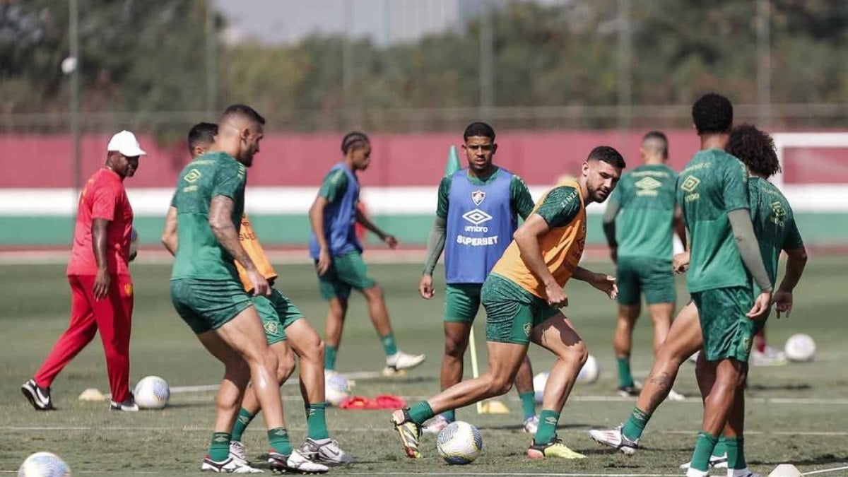 Sem Cano e Marcelo, Fluminense divulga relacionados para jogo com o Bragantino Sem Cano e Marcelo, Fluminense divulga relacionados para jogo com o Bragantino