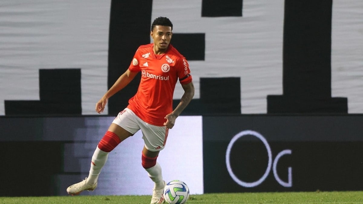 Internacional encaminha saída de Matheus Dias Internacional encaminha saída de Matheus Dias