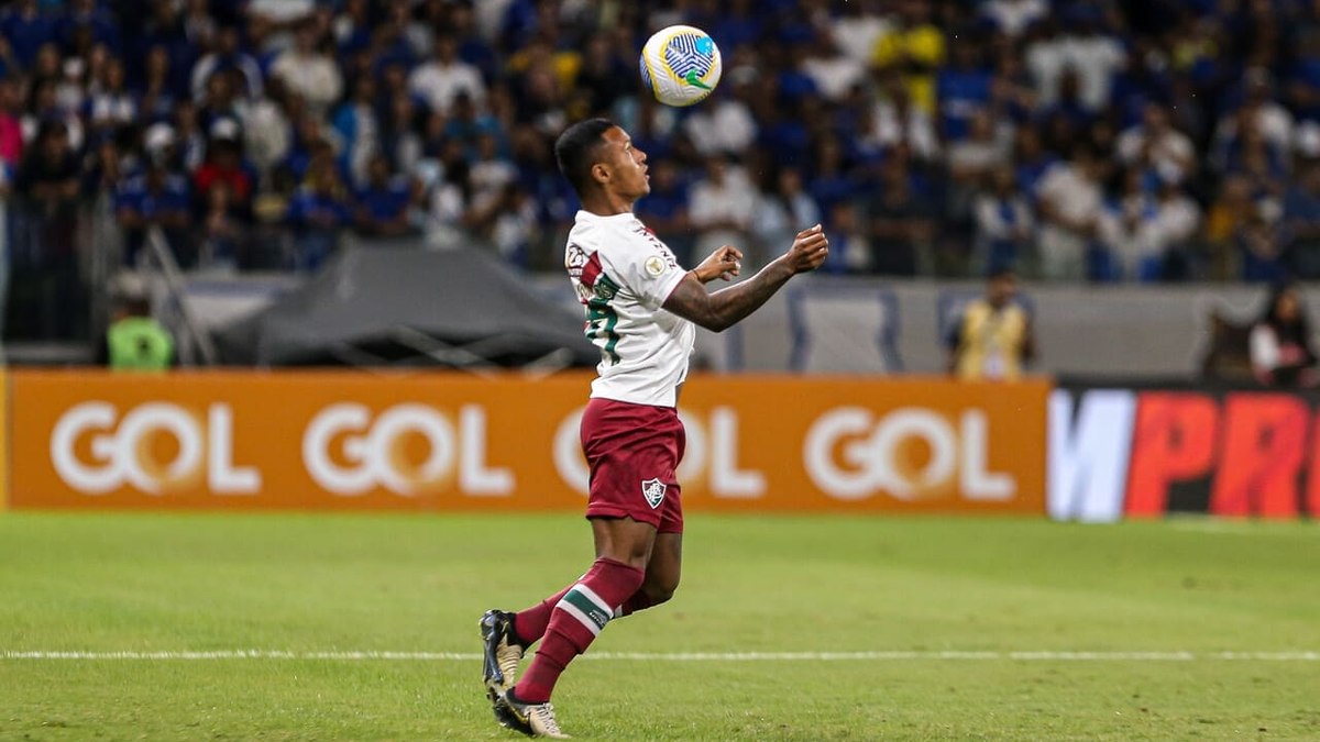 Fluminense revela lesão de Marquinhos; saiba Fluminense revela lesão de Marquinhos; saiba