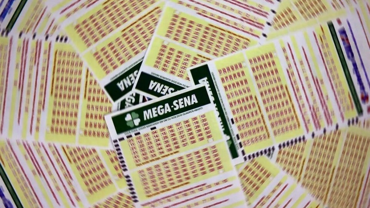 Mega-Sena sorteia prêmio acumulado em R$ 170 milhões nesta quinta Mega-Sena sorteia prêmio acumulado em R$ 170 milhões nesta quinta