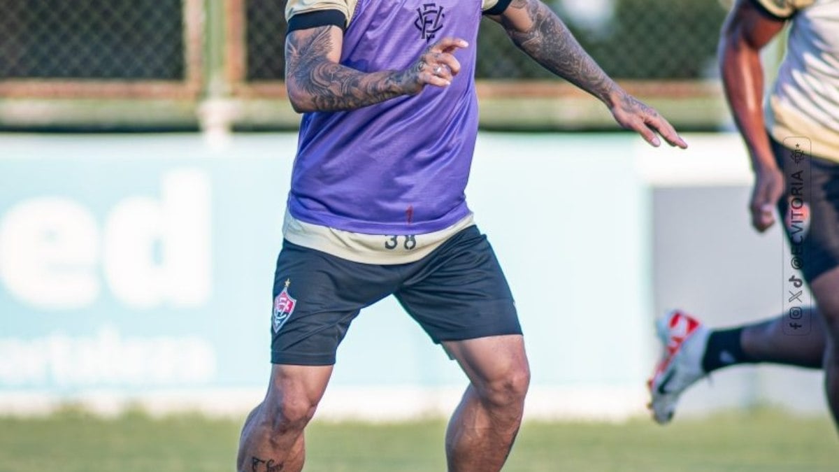 Matheusinho reforça o Vitória diante do Grêmio; Luan Santos será desfalque Matheusinho reforça o Vitória diante do Grêmio; Luan Santos será desfalque