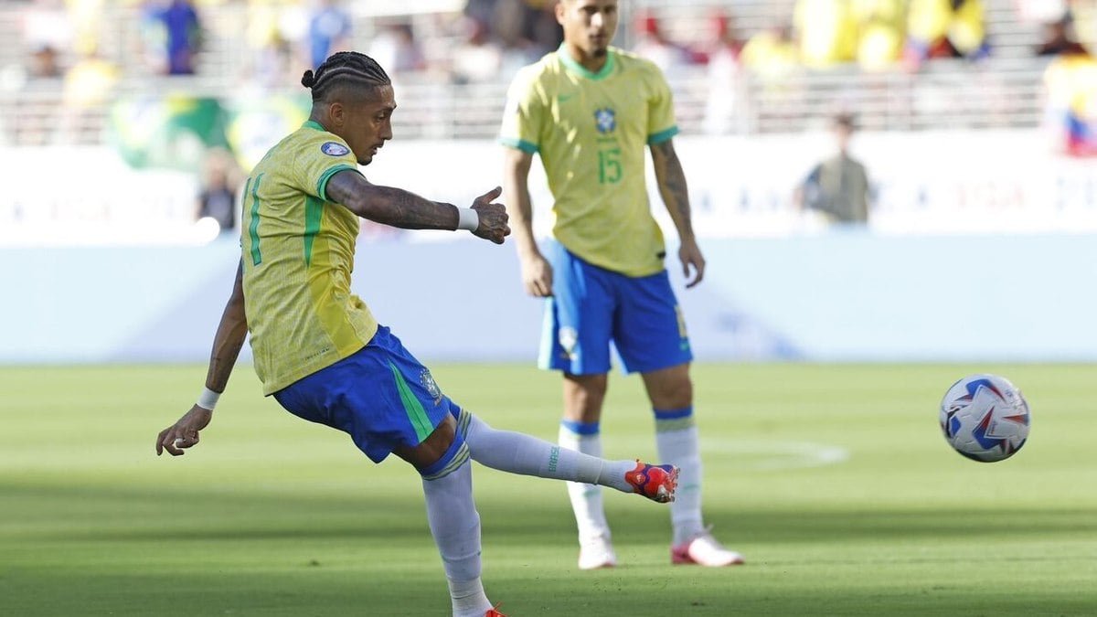 Seleção Brasileira quebra jejum de quatro anos sem anotar gol de falta