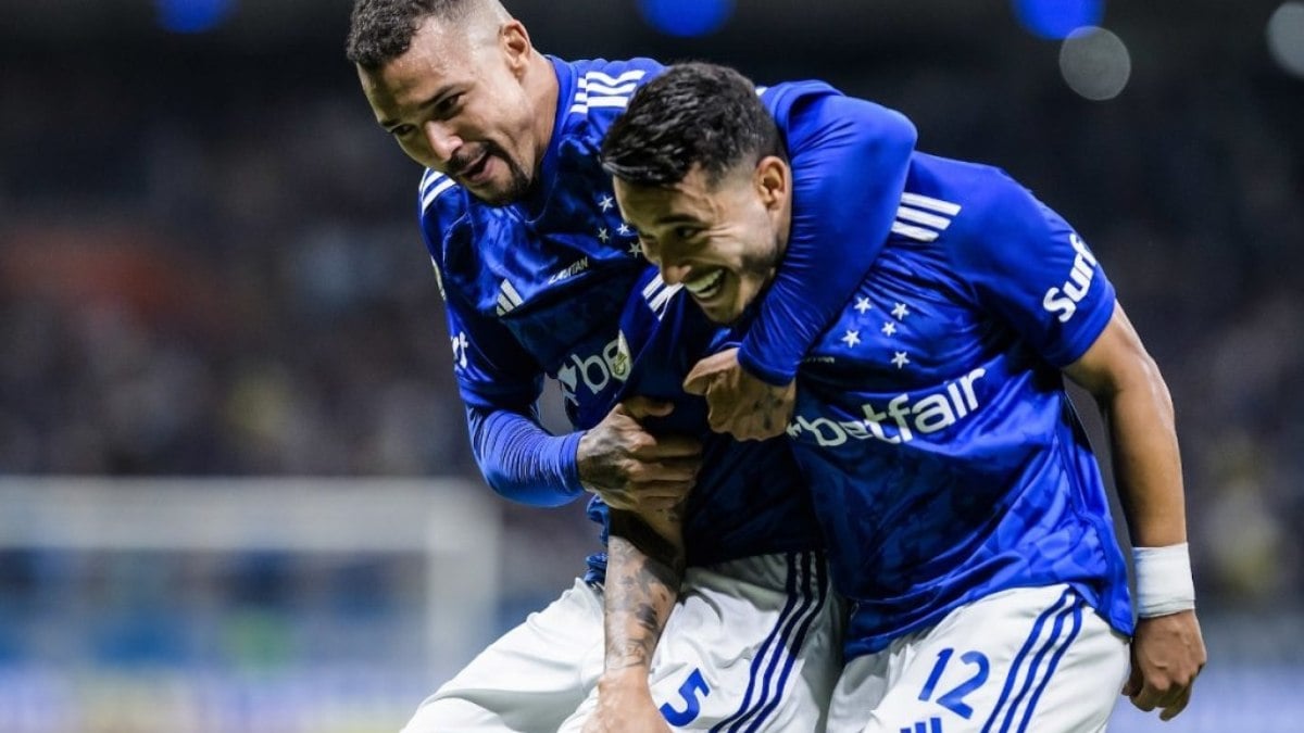 Cruzeiro “abusa” do fator casa para se manter colado no G4 do Brasileirão Cruzeiro “abusa” do fator casa para se manter colado no G4 do Brasileirão