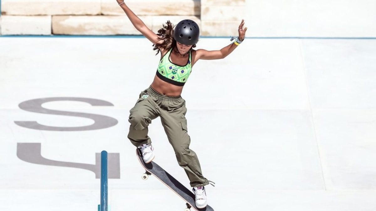 Rayssa Leal está na final do Skate em Paris Rayssa Leal está na final do Skate em Paris