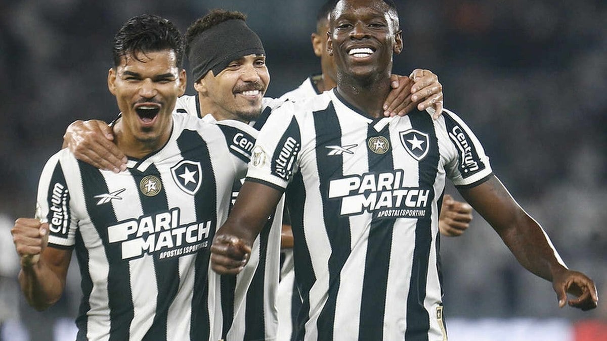 ‘Garçom’, Luiz Henrique cresce em jogos grandes e se firma no Botafogo ‘Garçom’, Luiz Henrique cresce em jogos grandes e se firma no Botafogo