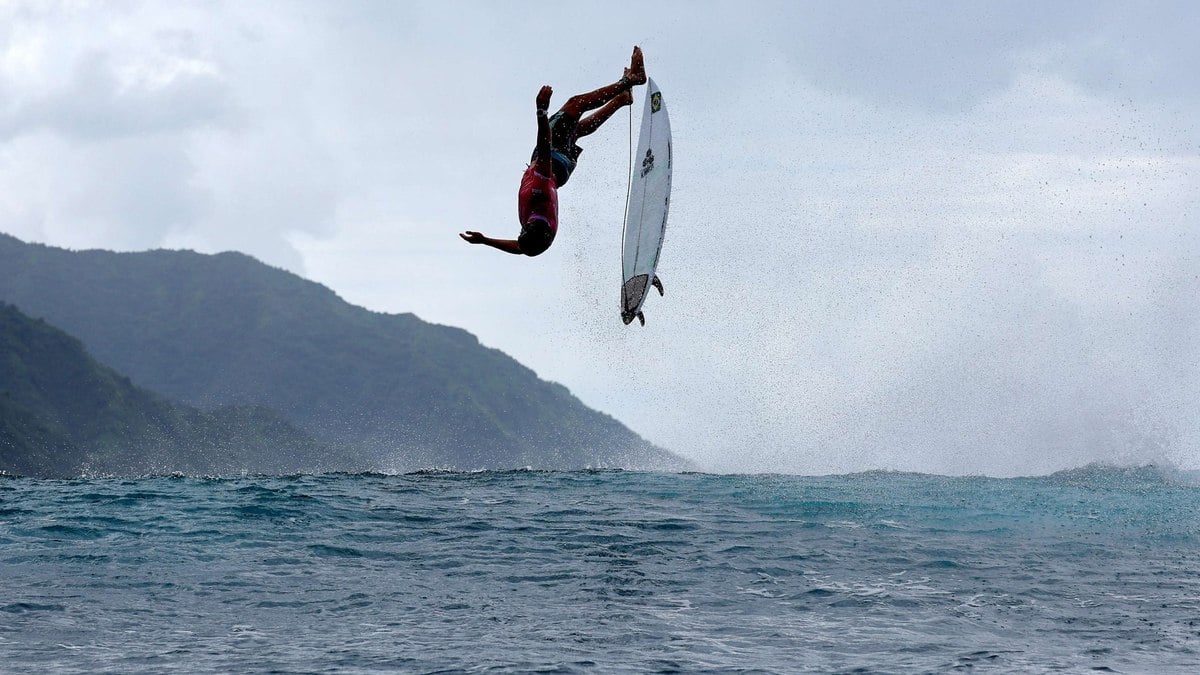 foto de Gabriel Medina após onda histórica viraliza foto de Gabriel Medina após onda histórica viraliza