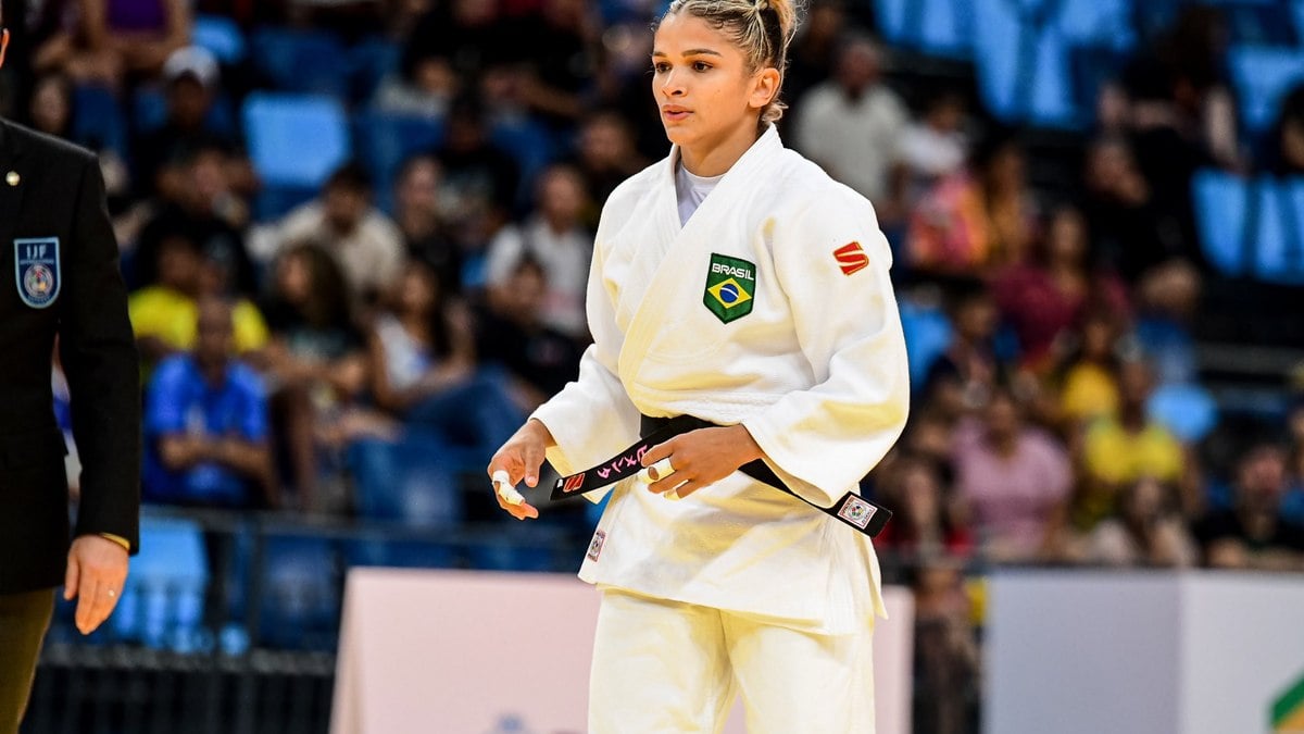Larissa Pimenta e William Lima garantem classificação no judô Larissa Pimenta e William Lima garantem classificação no judô