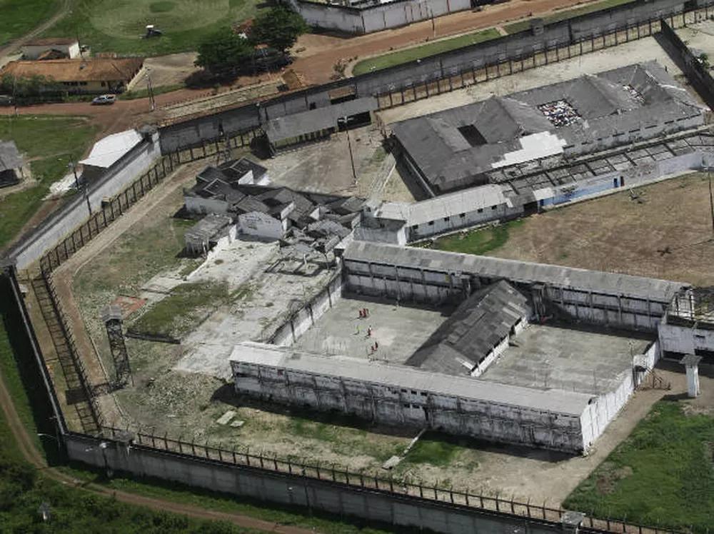 Presos cavam túnel e tentam fugir de presídio no Pará Presos cavam túnel e tentam fugir de presídio no Pará