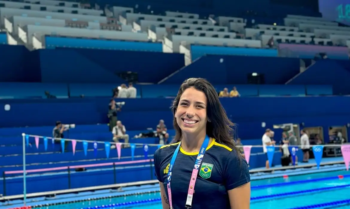Nadadora brasileira é expulsa da delegação em Paris após indisciplina – ac24horas.com Nadadora brasileira é expulsa da delegação em Paris após indisciplina – ac24horas.com