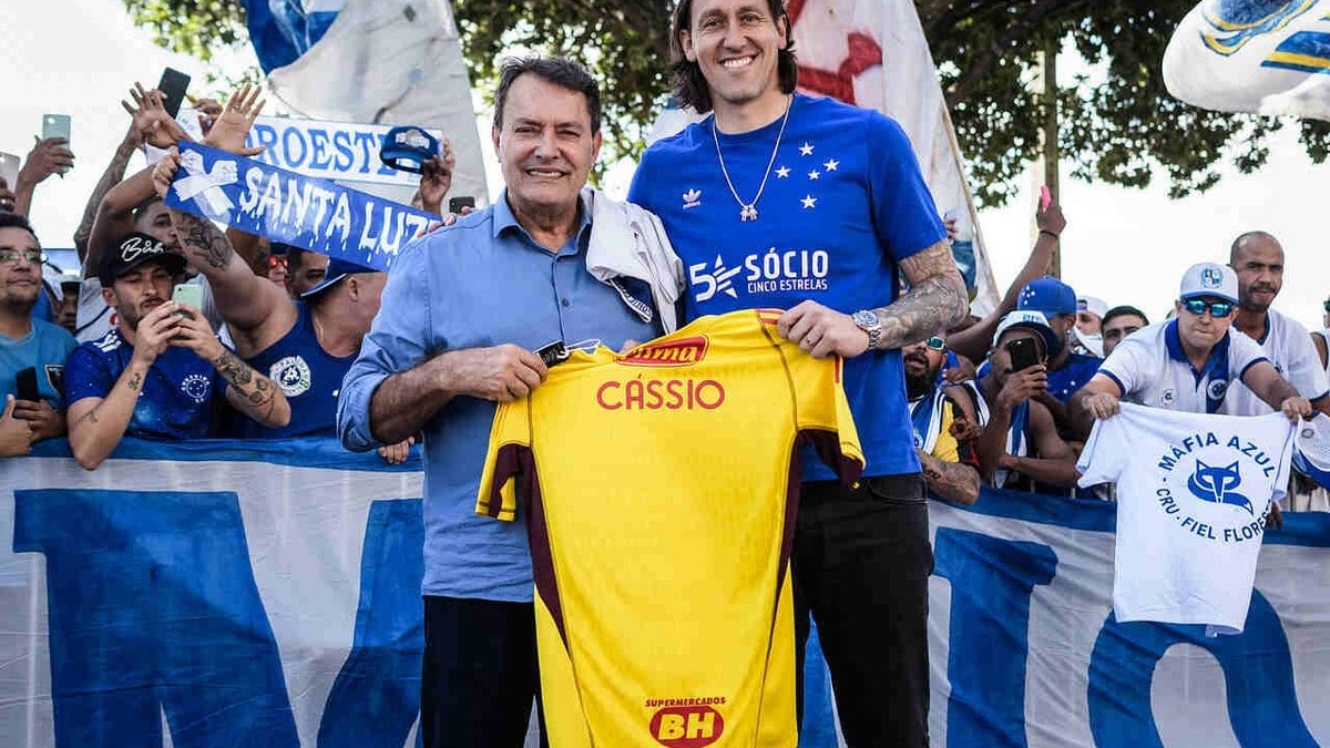‘Ou escala os reforços ou arruma a mala’ ‘Ou escala os reforços ou arruma a mala’