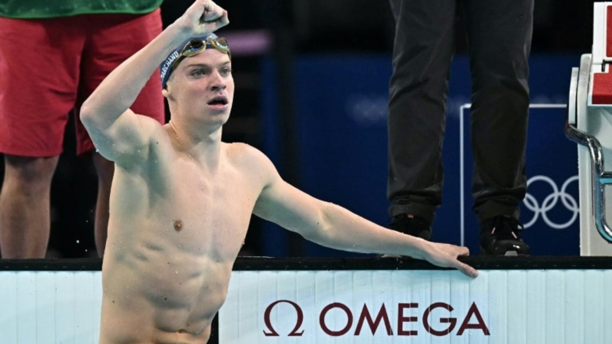 Francês Léon Marchand conquista ouro nos 400m medley e bate recorde olímpico de Phelps Francês Léon Marchand conquista ouro nos 400m medley e bate recorde olímpico de Phelps
