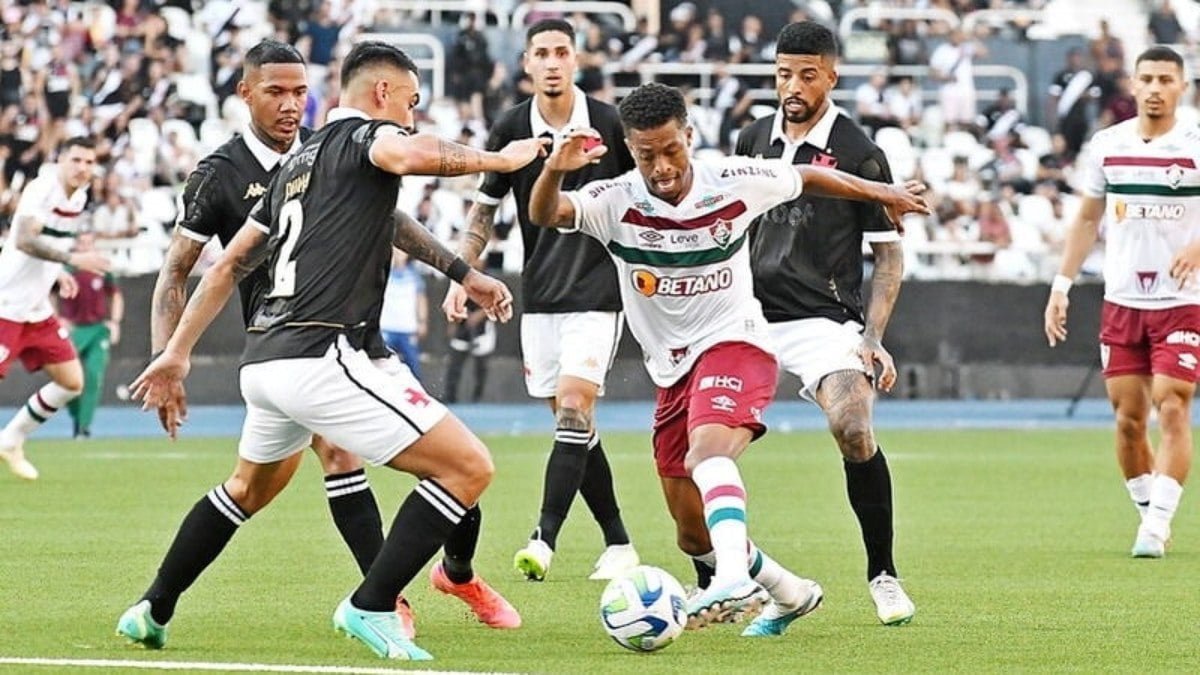 Vasco tenta mandar clássico contra o Fluminense no Nilton Santos, mas Botafogo recusa