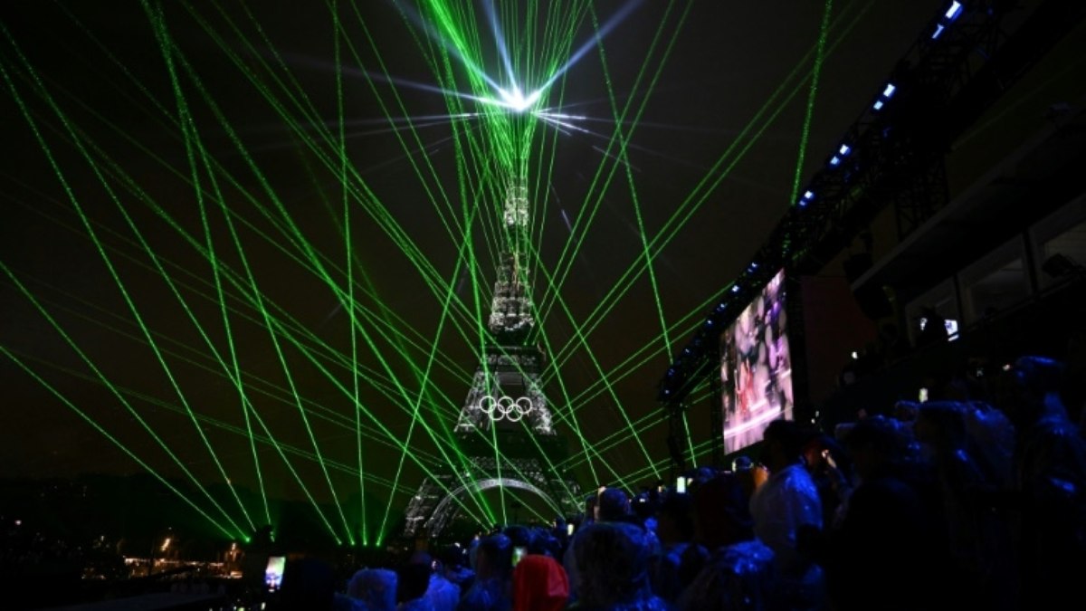 COI aplaude a cerimônia de abertura inédita Paris-2024 COI aplaude a cerimônia de abertura inédita Paris-2024