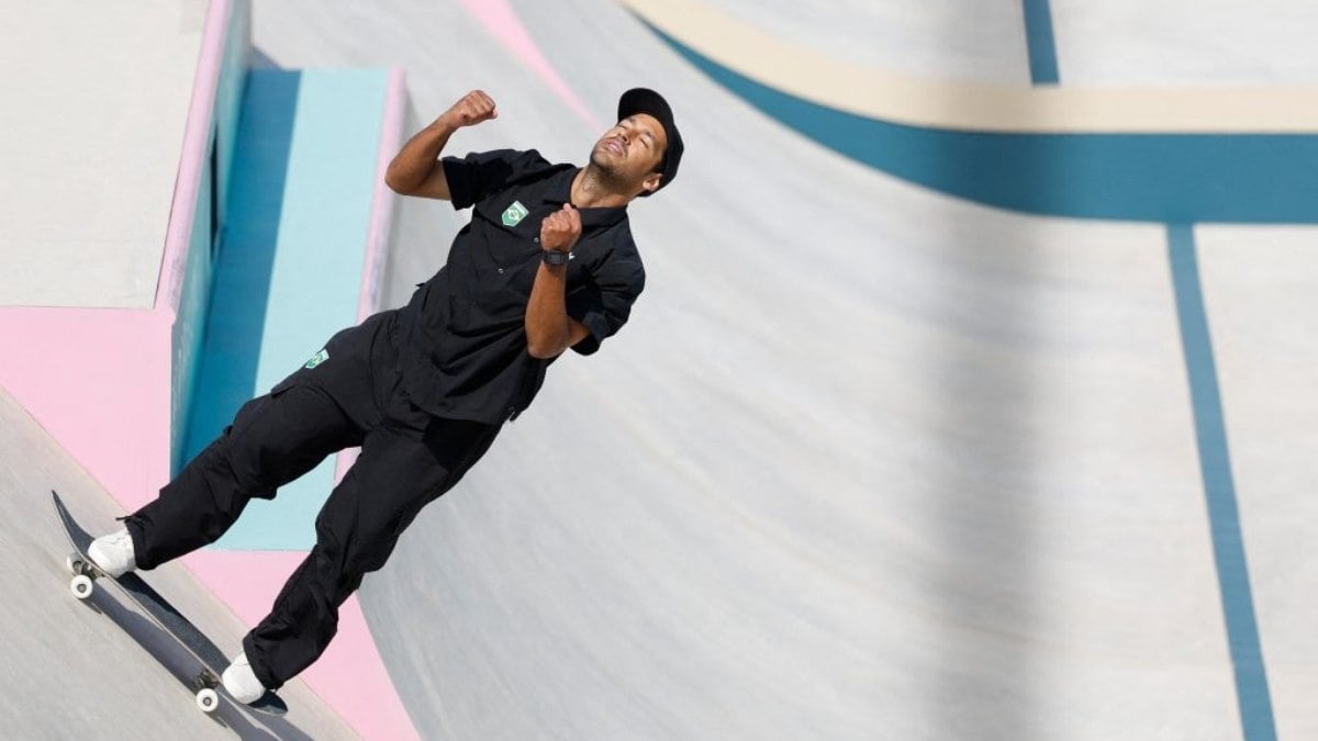 Kelvin Hoefler se classifica para a final; Giovanni Vianna e Gustavo Felipe são eliminados Kelvin Hoefler se classifica para a final; Giovanni Vianna e Gustavo Felipe são eliminados