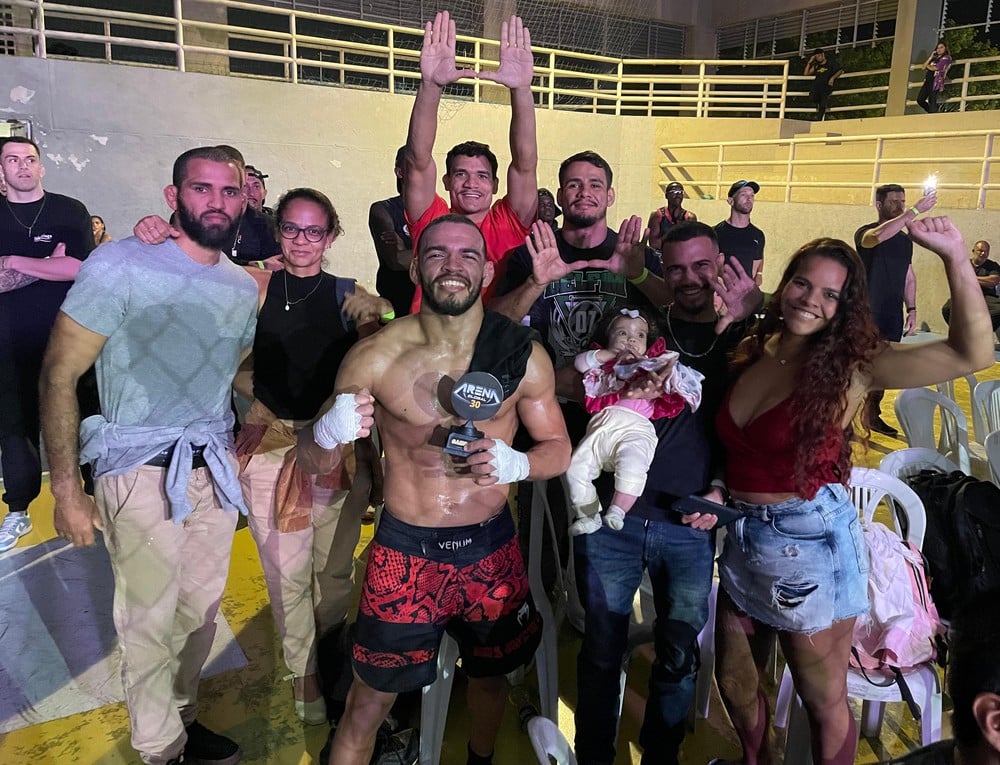 Acreano Alexandre Aragão vence combate de MMA no Rio de Janeiro Acreano Alexandre Aragão vence combate de MMA no Rio de Janeiro