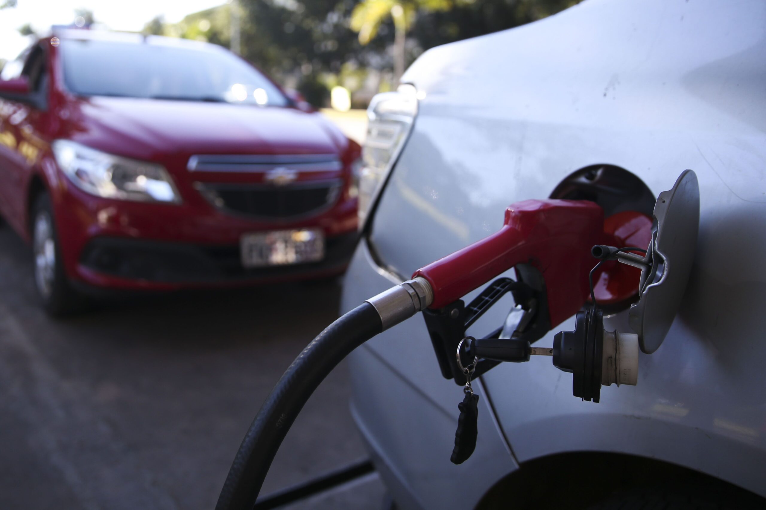 Vendas de diesel no Brasil crescem 3,77% e gasolina recua 8,6% em junho, diz ANP Vendas de diesel no Brasil crescem 3,77% e gasolina recua 8,6% em junho, diz ANP