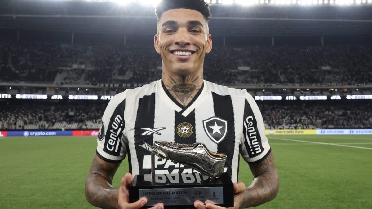 Igor Jesus cresce de produção e se torna peça importante para o Botafogo Igor Jesus cresce de produção e se torna peça importante para o Botafogo